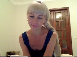Live sex webcam photo for Sophielight #175382545