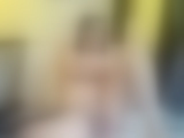 Live sex webcam photo for Sophiestique #294105174