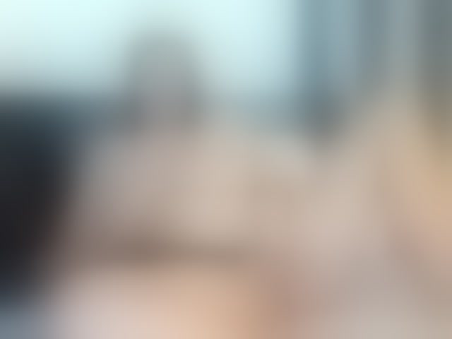 Live sex webcam photo for Sophiestique #294153470