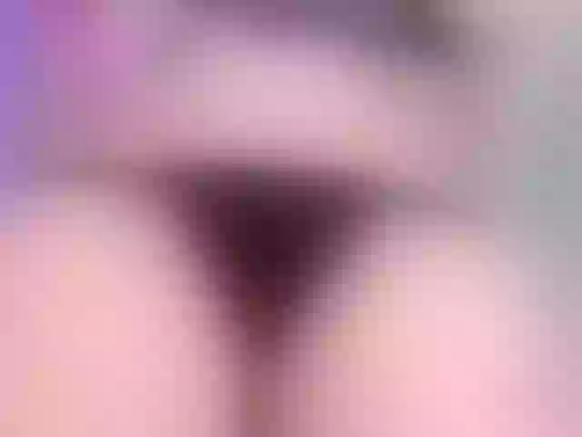 Live sex webcam photo for Sophiie-Vega #291989142