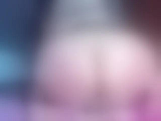 Live sex webcam photo for SophiieGreen #293053223