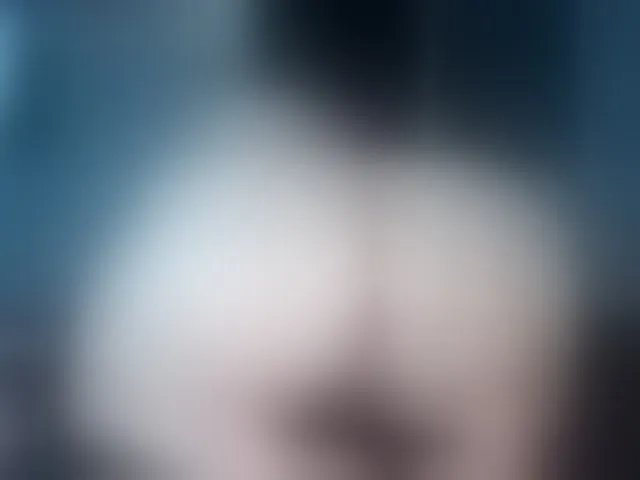 Live sex webcam photo for SophiieGreen #293541397