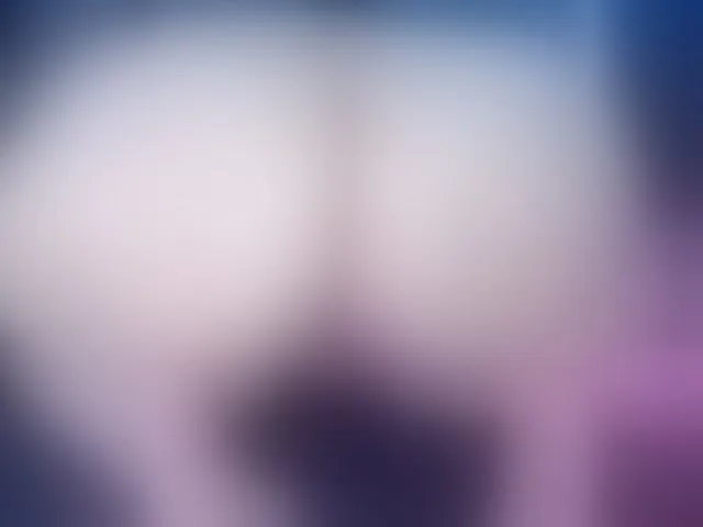 Live sex webcam photo for SophiieGreen #293643332