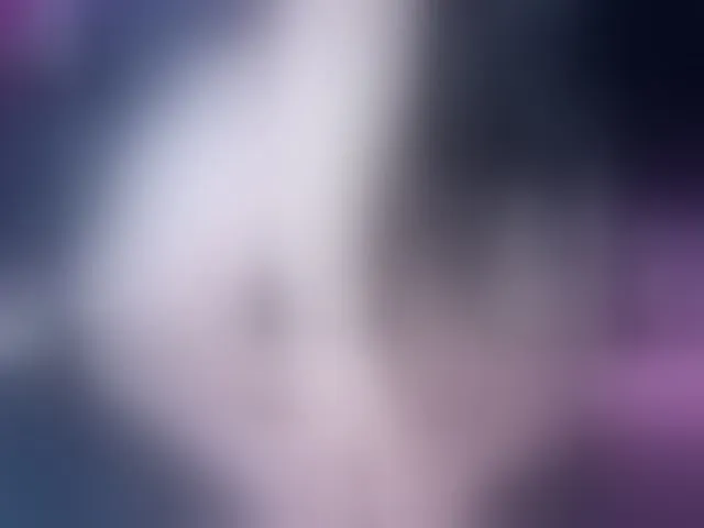 Live sex webcam photo for SophiieGreen #293647734