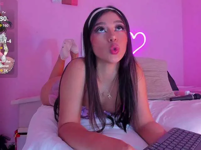 Live sex webcam photo for Sophiietaylor #290795884