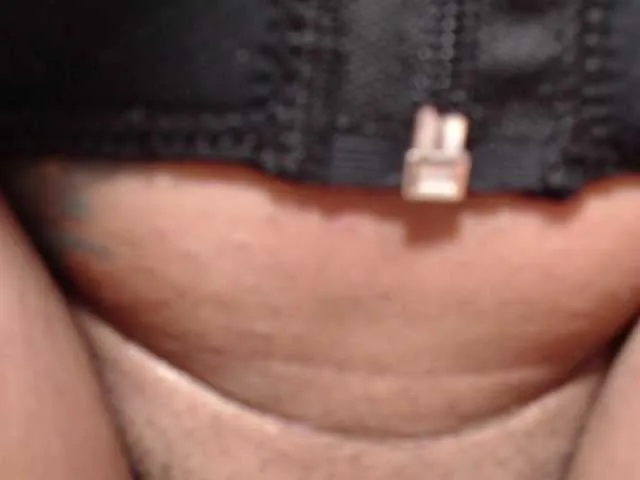 Live sex webcam photo for Soybonnysquir #274054768