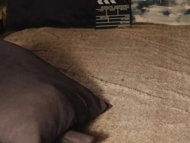 Live sex webcam photo for SpaceAna #291154767