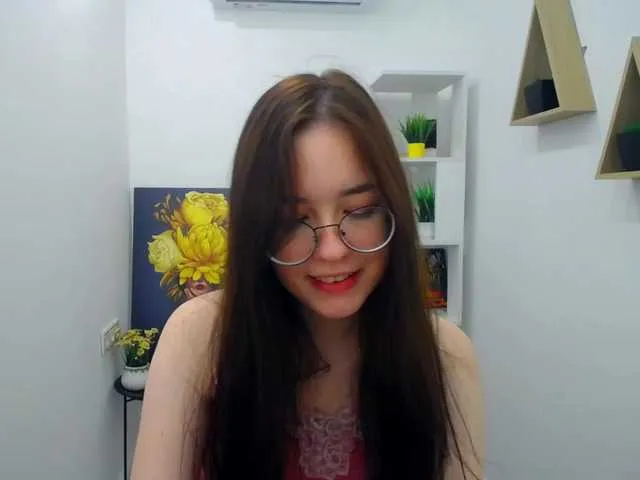 Live sex webcam photo for SparklyGlance #276094273