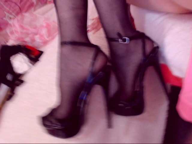 Live sex webcam photo for SpecialCerise #273915535