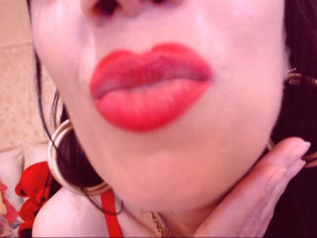 Live sex webcam photo for SpecialCerise #275899928