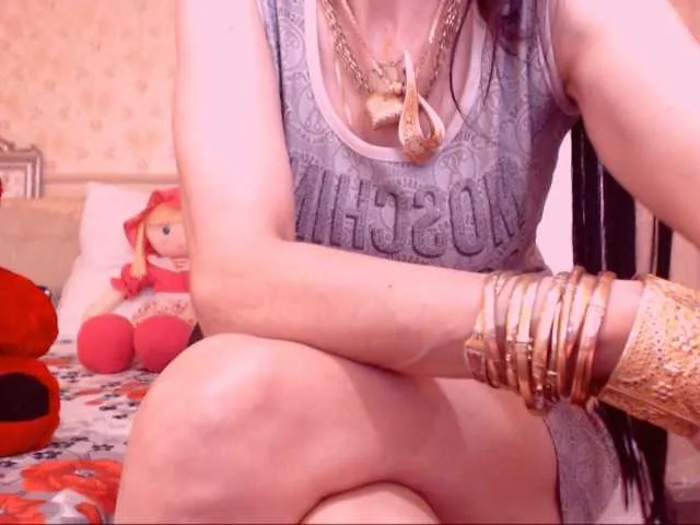 Live sex webcam photo for SpecialCerise #276625532