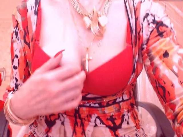 Live sex webcam photo for SpecialCerise #277451720