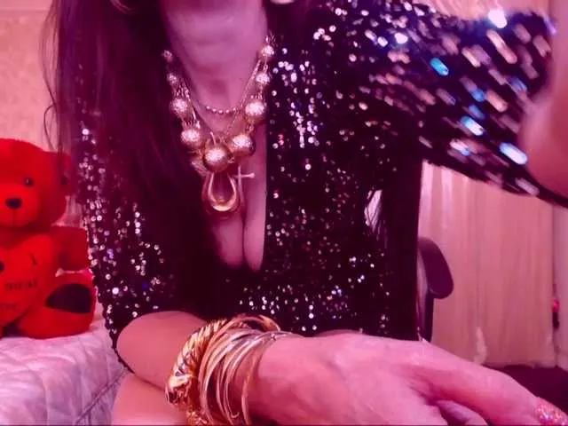 Live sex webcam photo for SpecialCerise #290153125