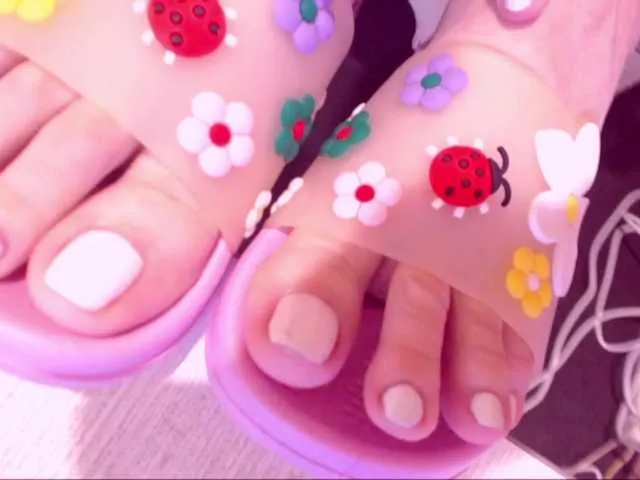 Live sex webcam photo for SpecialCerise #291195510