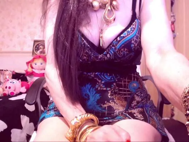 Live sex webcam photo for SpecialCerise #292037513