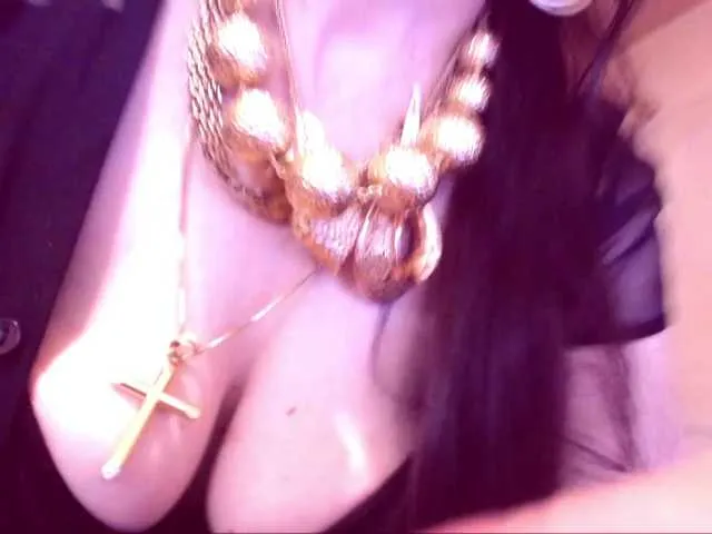 Live sex webcam photo for SpecialCerise #293769640
