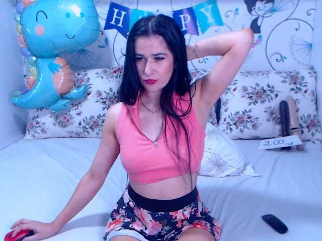 Live sex webcam photo for SpicyBrunnete #273536144