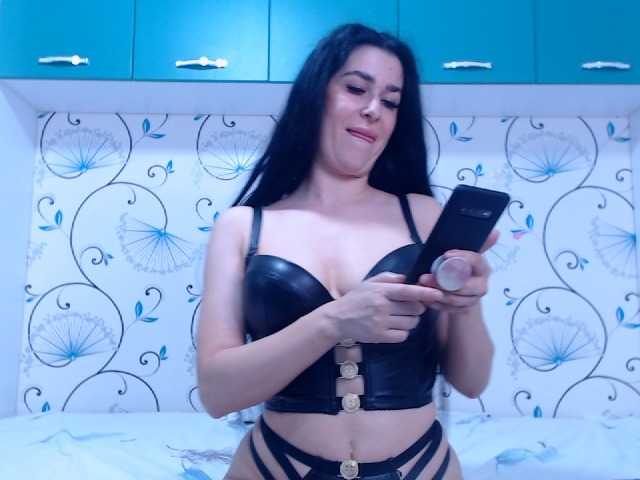 Live sex webcam photo for SpicyBrunnete #276749964