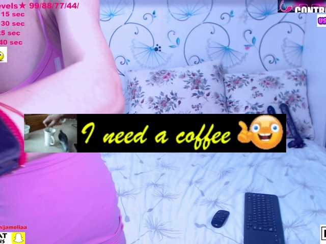 Live sex webcam photo for SpicyBrunnete #291211091