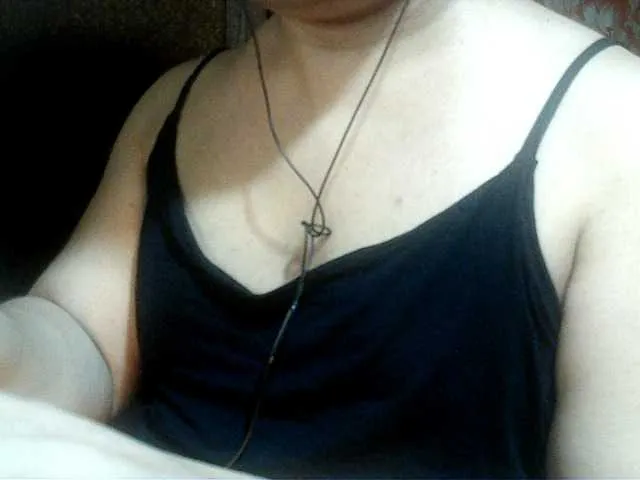 Live sex webcam photo for SpicyClaudyTS #276290216