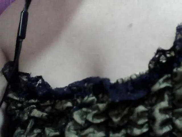 Live sex webcam photo for SpicyClaudyTS #290330038