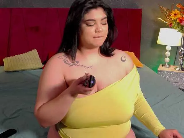 Live sex webcam photo for SpicyKarla #290748348