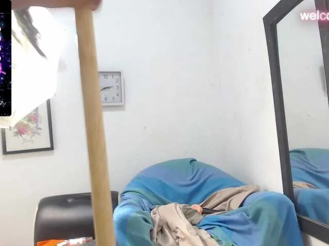 Live sex webcam photo for SpiicySpace #277597864