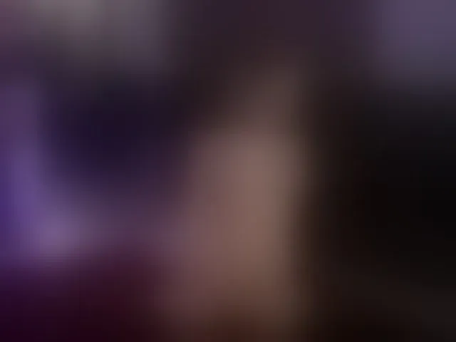 Live sex webcam photo for SportymilfX #292428085