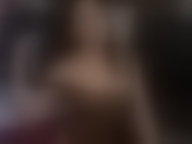 Live sex webcam photo for SportymilfX #292460227
