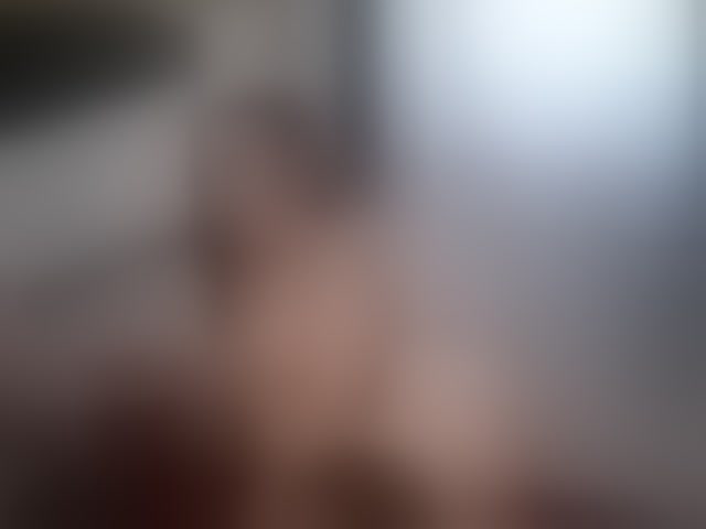 Live sex webcam photo for SportymilfX #293983541