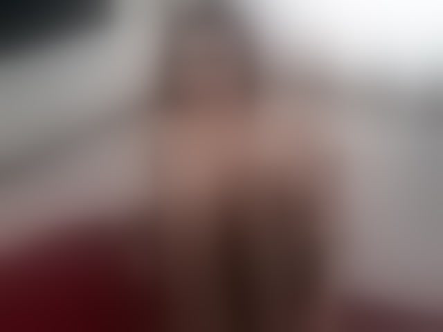 Live sex webcam photo for SportymilfX #293985409