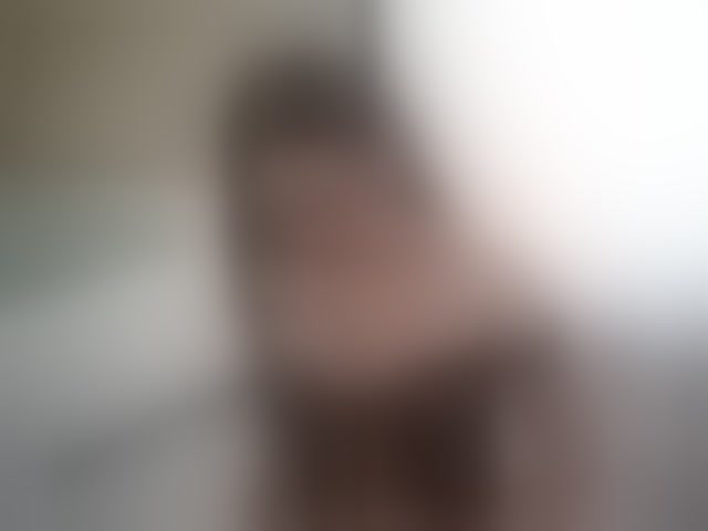 Live sex webcam photo for SportymilfX #294079001