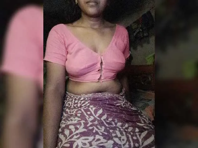 Live sex webcam photo for Squirt24 #278101225