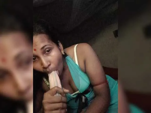 Live sex webcam photo for Squirt24 #278262088