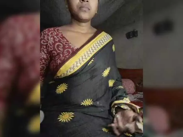 Live sex webcam photo for Squirt24 #289537680