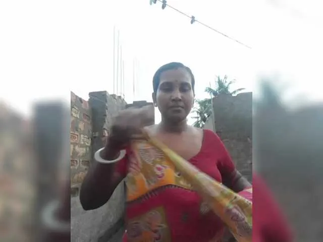 Live sex webcam photo for Squirt24 #289955837