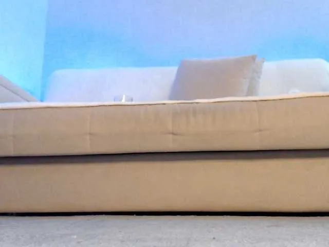 Live sex webcam photo for SquirtGirl200 #275546051