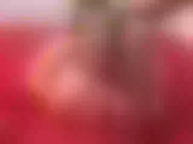 Live sex webcam photo for SquirtMommy #291817240