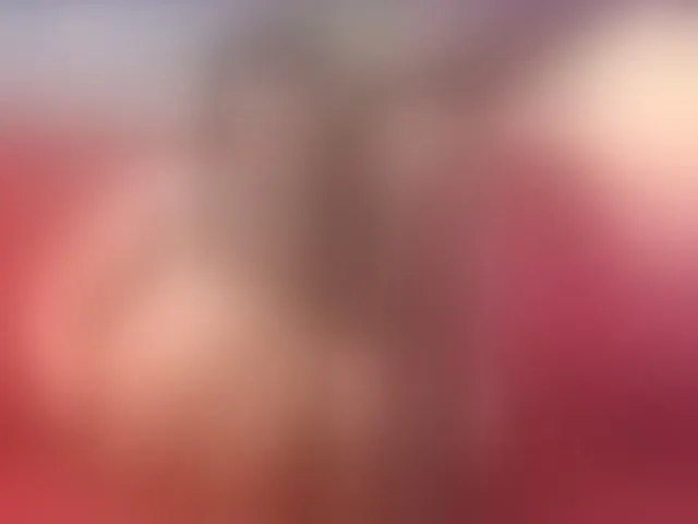 Live sex webcam photo for SquirtMommy #292754266