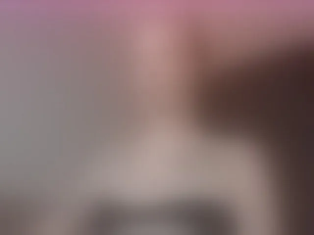 Live sex webcam photo for SquirtPrincess #292815378