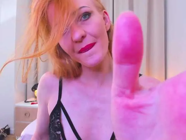 Live sex webcam photo for SquirtyAlisa #288065939