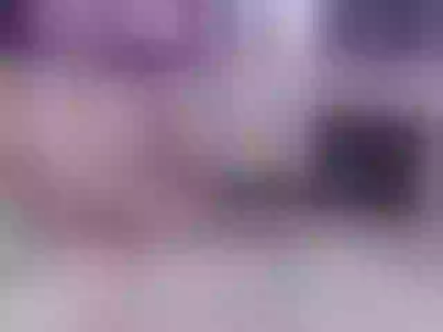Live sex webcam photo for SquirtyMOMMY #273525917