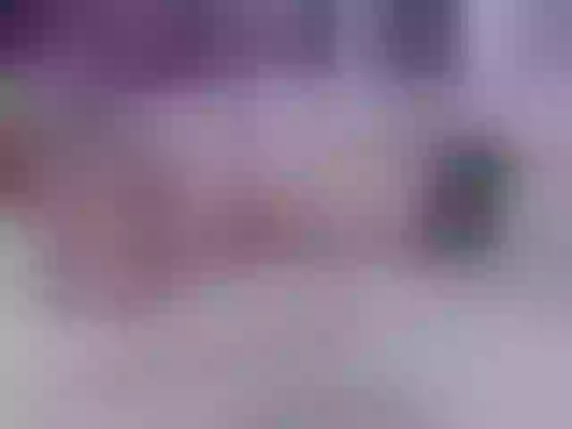 Live sex webcam photo for SquirtyMOMMY #276452678