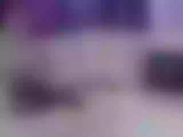 Live sex webcam photo for SquirtyMOMMY #276879177