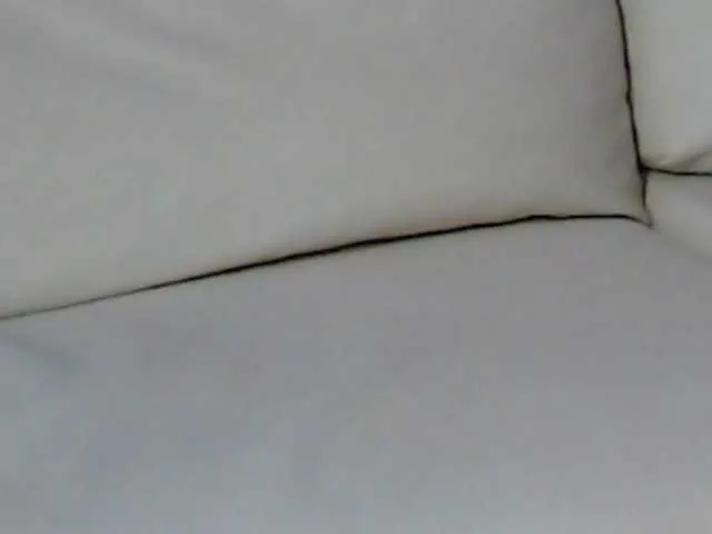 Live sex webcam photo for SquirtyMOMMY #277105451