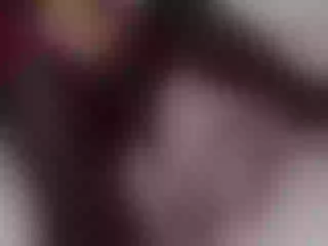 Live sex webcam photo for SquirtyMOMMY #277113071