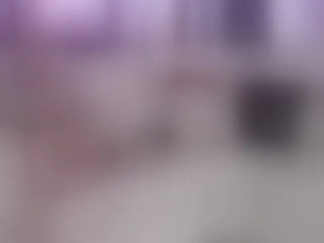 Live sex webcam photo for SquirtyMOMMY #277448309