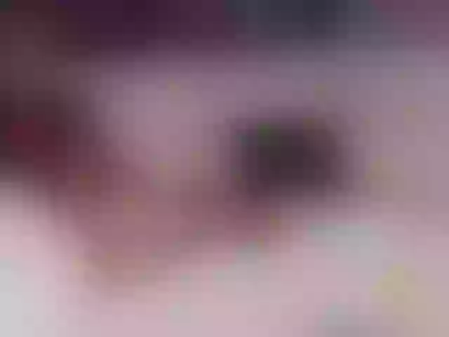 Live sex webcam photo for SquirtyMOMMY #291900695