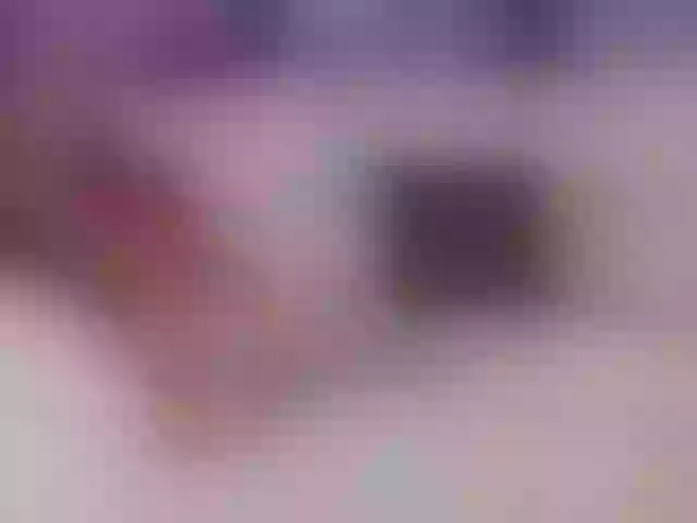 Live sex webcam photo for SquirtyMOMMY #291914013