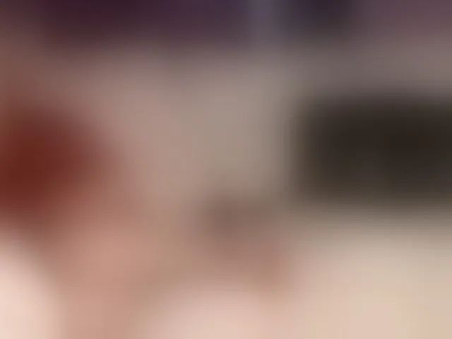 Live sex webcam photo for SquirtyMOMMY #293691883